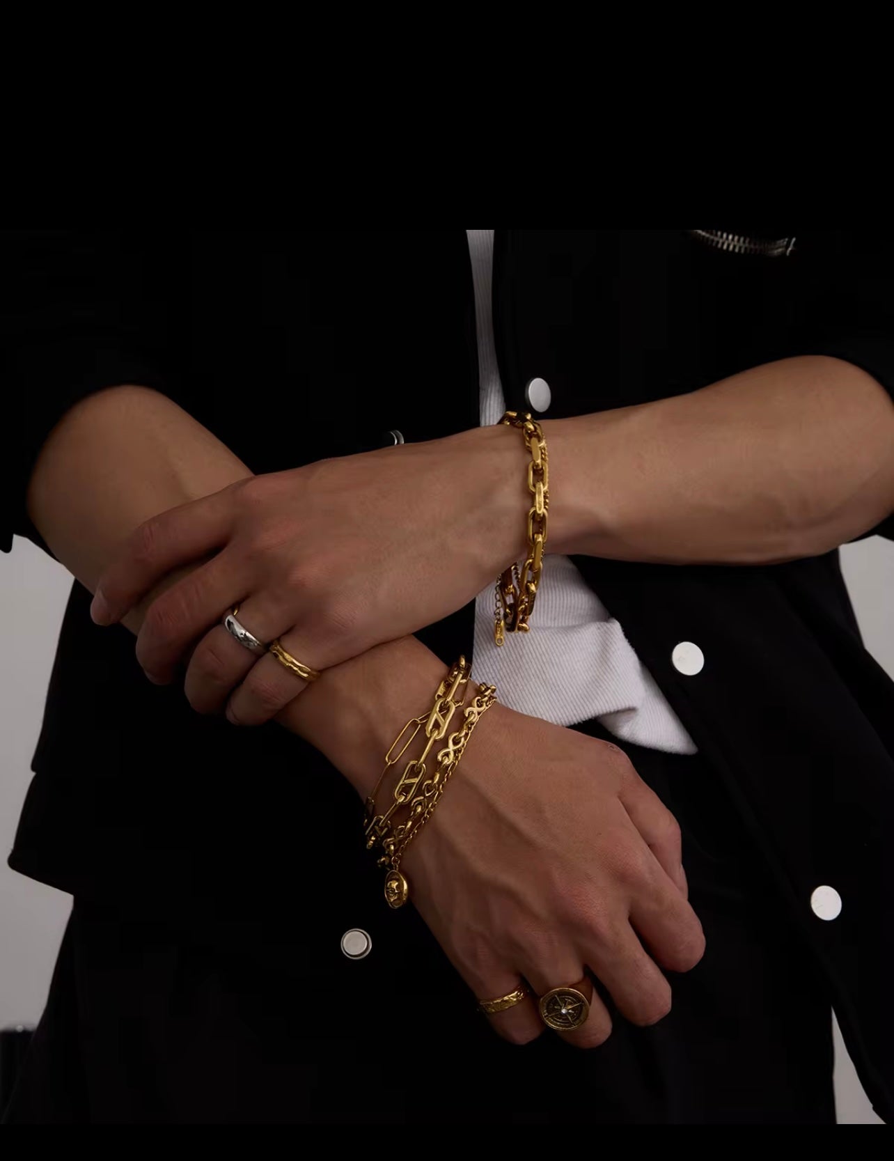Zackriah Men’s Gold Bracelet