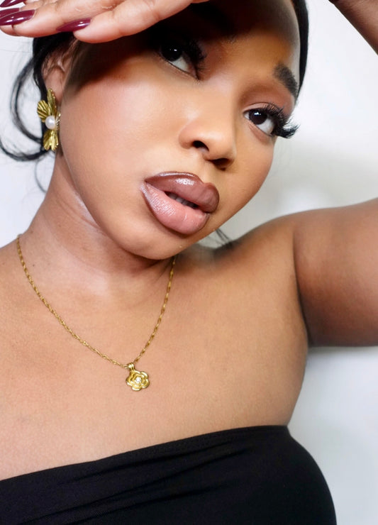 Fleur Pendant Necklace