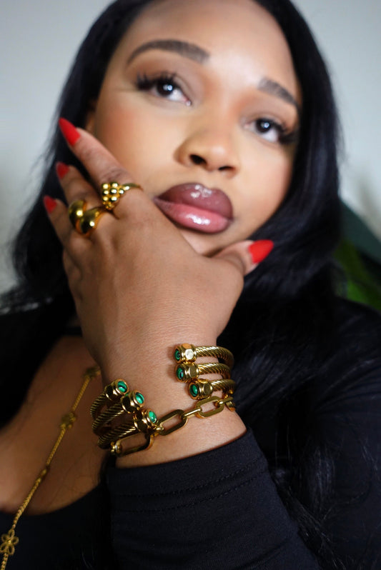 Liberté Twisted Pavé Malachite Bangle Bracelet