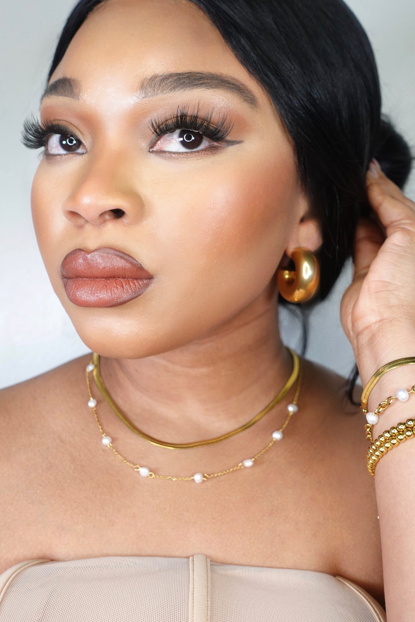 Dora Freshwater Pearl Beaded Dainty Necklace