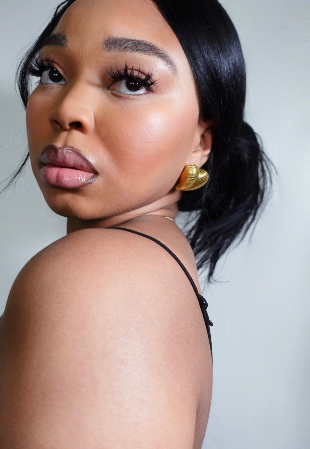 Michelle Curved Heart Vintage Earrings