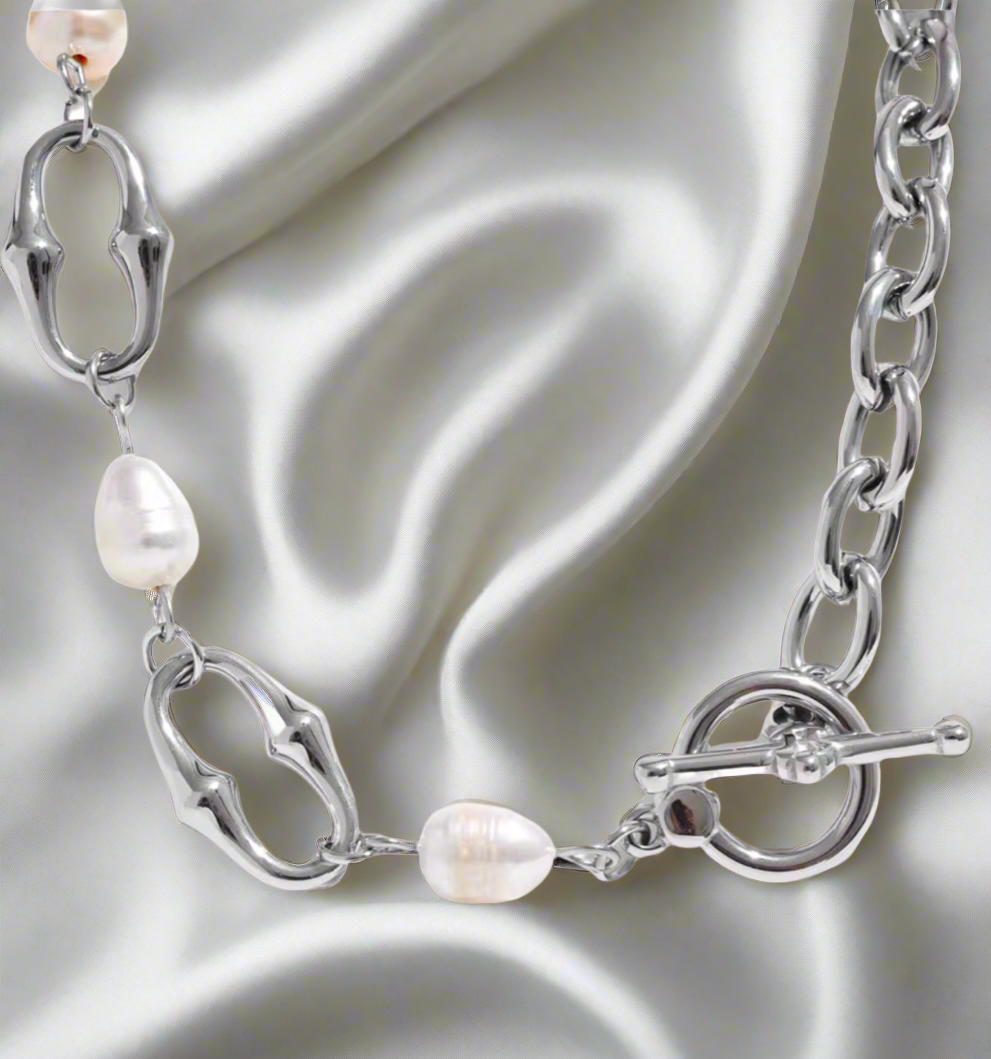 Eboni Fresh Water Pearl OT Necklace