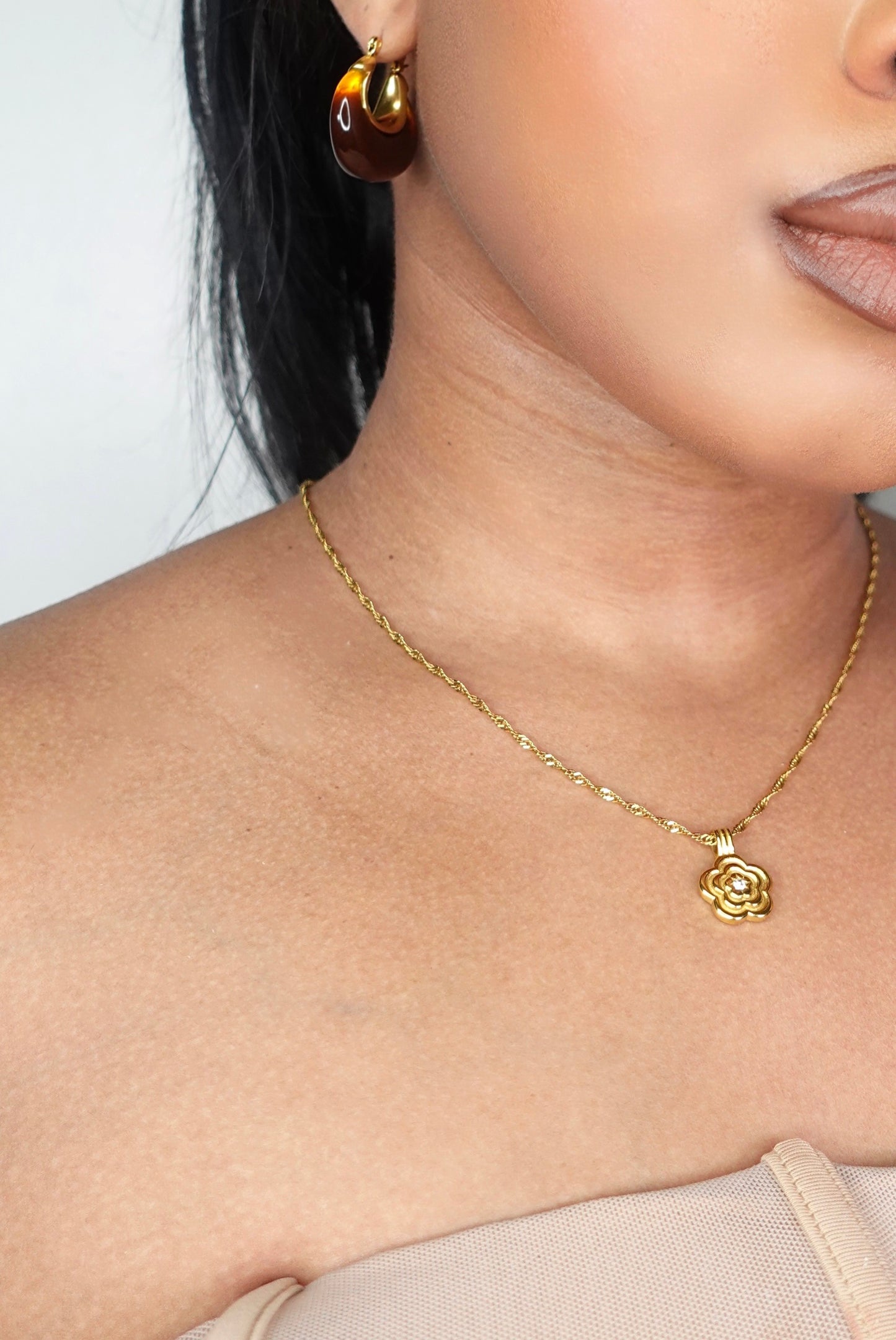 Eno Acrylic Gold Hoop Earrings